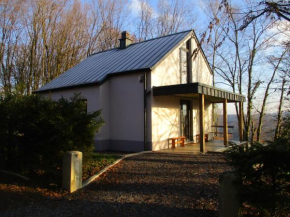 l'abri'gîte sous les arbres